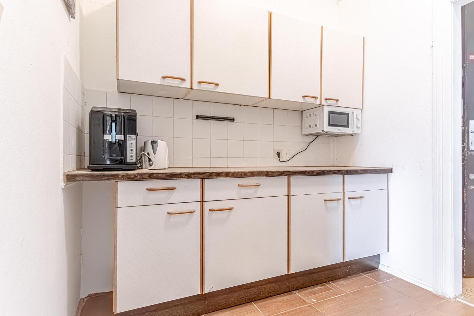 Comfy 3br Shared - U6 Subway, Danube & Millenium Appartamento